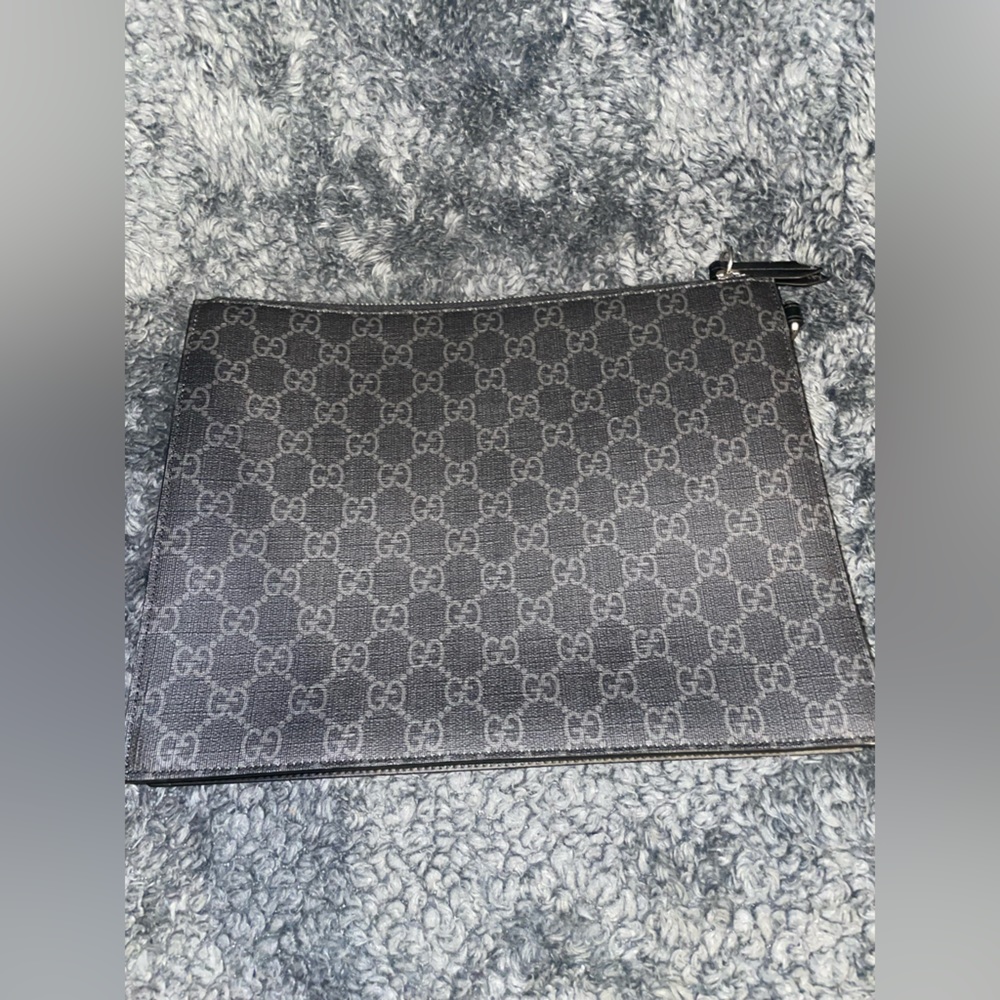 Gucci pouch - Picture 3 of 4